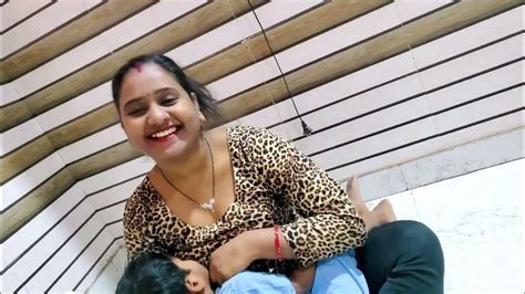 sex karte hue desi|Indian couple sex karte hue bedroom me